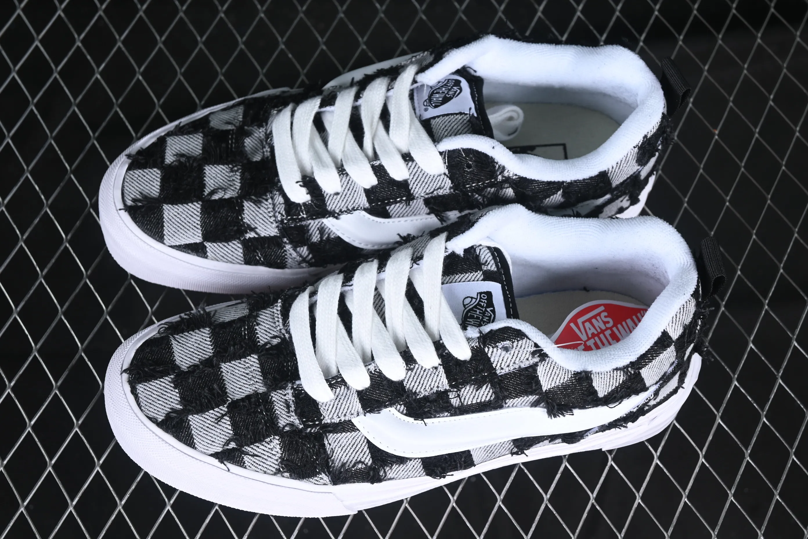All categories Vans Vans series Vans Low Vans low-top Vans Knu Skool checkerboard washed denim low-top casual sneakers VN000CS0239